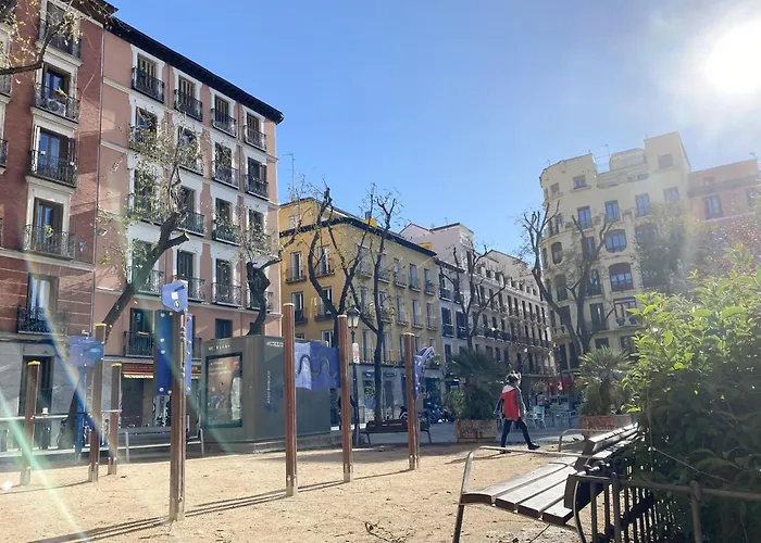 Intimo Estudio En Madrid, Centro, 2Pax, Wifi & Tv
