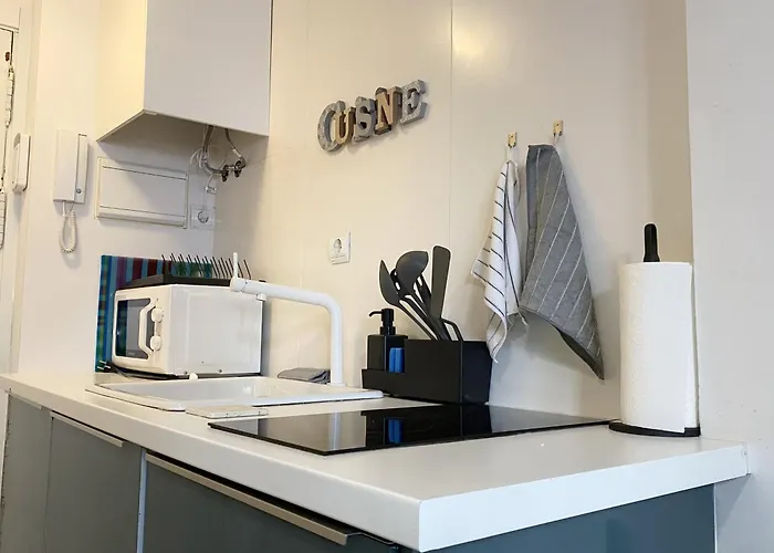 Intimo Estudio En Madrid, Centro, 2Pax, Wifi & Tv