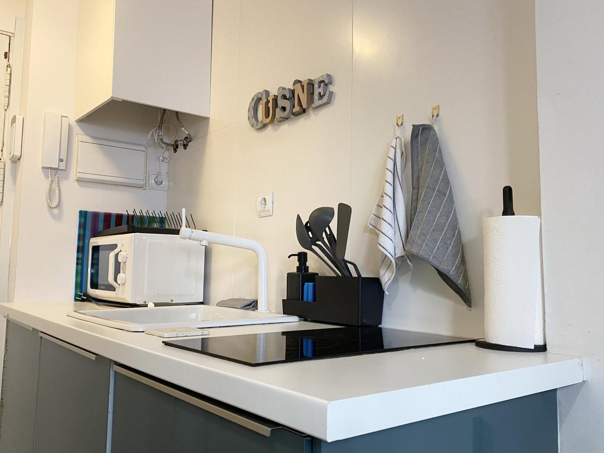 Intimo Estudio En Madrid, Centro, 2pax, Wifi & Tv Appartamento *