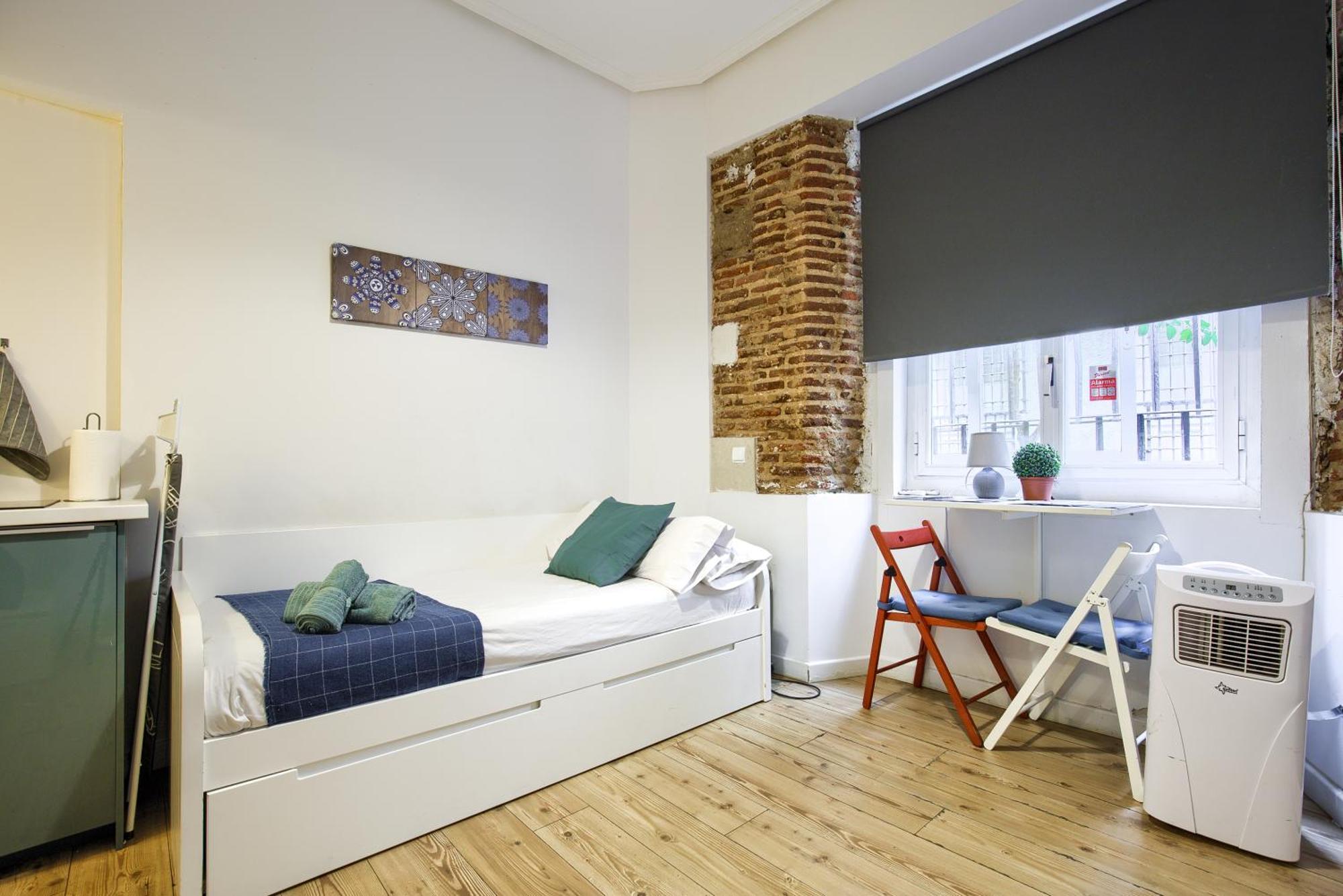 Apartament Intimo Estudio En Madrid, Centro, 2pax, Wifi & Tv
