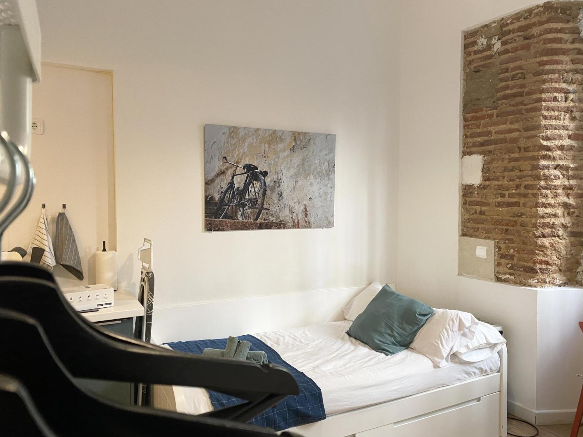 Apartament Intimo Estudio En Madrid, Centro, 2pax, Wifi & Tv *