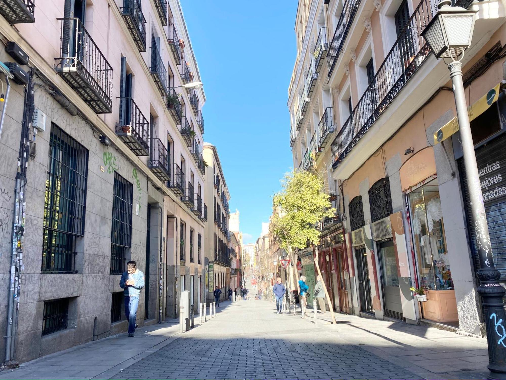Intimo Estudio En Madrid, Centro, 2pax, Wifi & Tv Apartament *